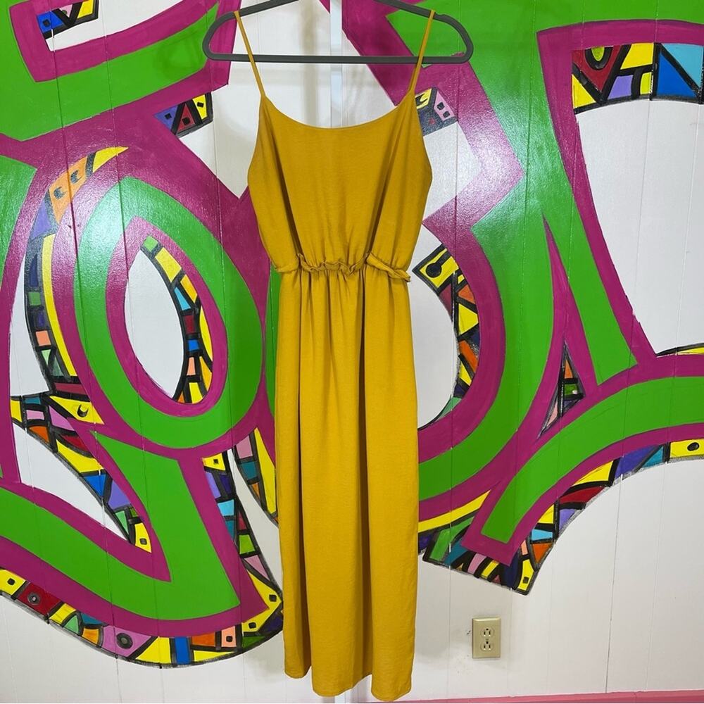 Everly, Mustard Yellow Dress. Size Medium. In good used condition!